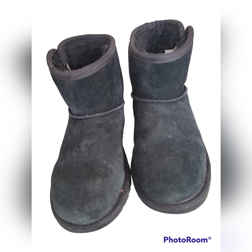 Girls Uggs